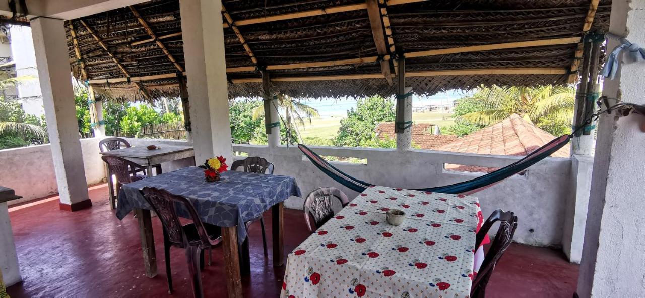 Gunne Fisherman House Велигама Экстерьер фото